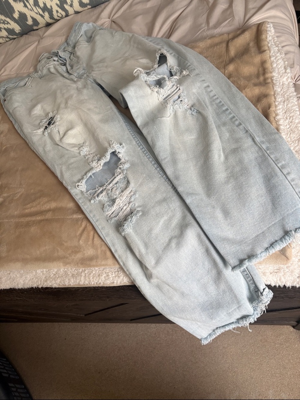 Distressed ripped jeans - wide leg